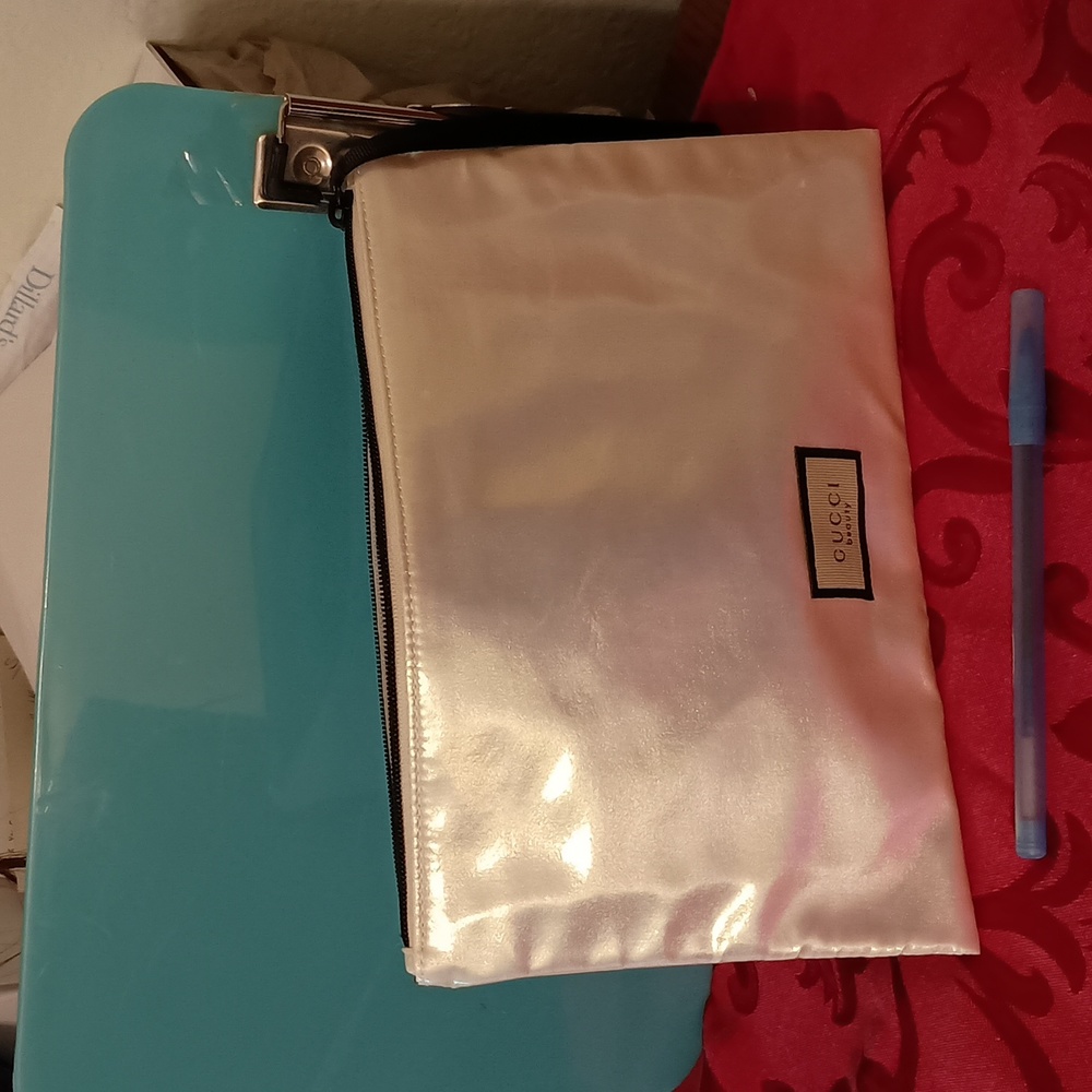Gucci cosmetic bag